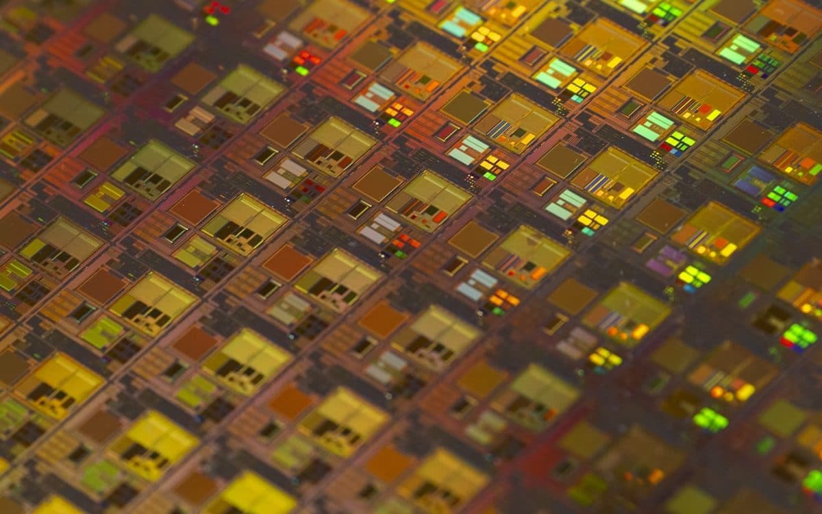 先進製程 AMC 控制：NMP、TMAH、Boron 特化濾網怎麼選？