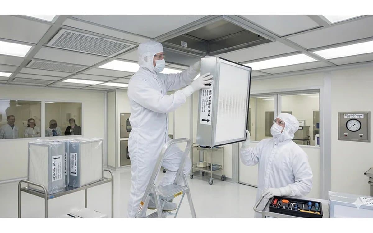 Replacing a HEPA Isn't "Pull Out, Push In": Six Mistakes That Ruin Whole Batches - Technical Column | Baisheng Tech